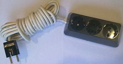 Български разклонители - Разклонител 3ка трапец черен + 5м. кабел